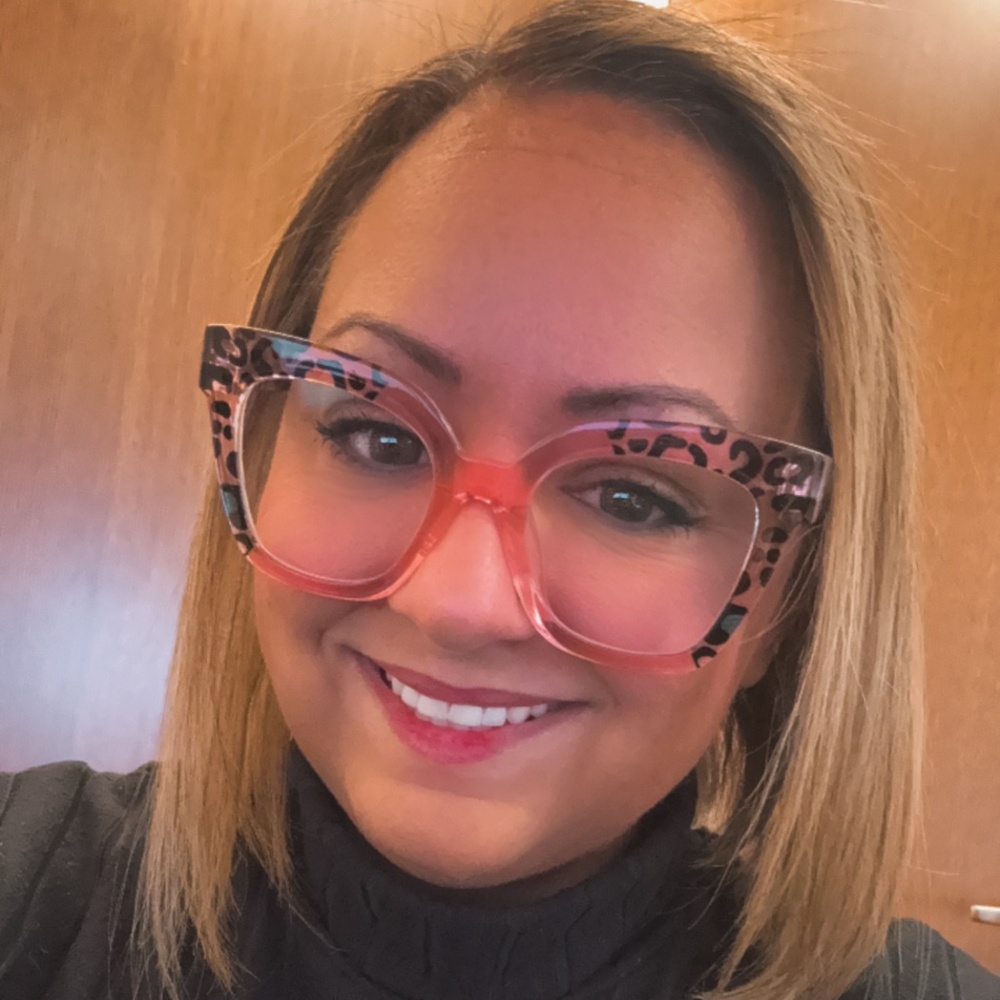 Meet your Posher, Brittney